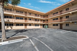 10265 Gulf Blvd Unit 203, Treasure Island, FL 33706