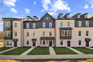 9 Daybreak Ln, Newnan, GA 30265
