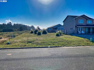 649 Spyglass, Bandon, OR 97411