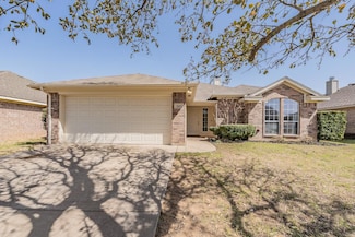 525 Birch St, Crowley, TX 76036