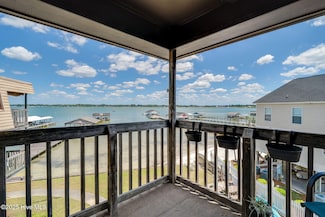 304 Lake Place Condo Dr Unit 304, Elizabethtown, NC 28337