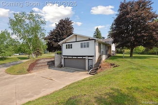 2970 Sand Beach Rd, Bad Axe, MI 48413