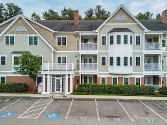 180 Chickering Rd Unit 110C, North Andover, MA 01845