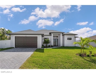 318 SE 15th Terrace, Cape Coral, FL 33990