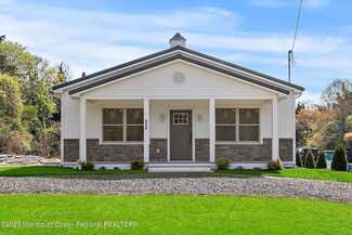 413 S Green St, Tuckerton, NJ 08087