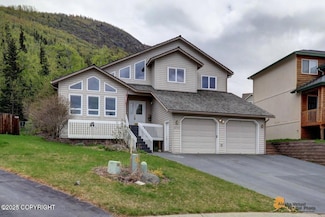10751 Sarah Barton Cir, Eagle River, AK 99577