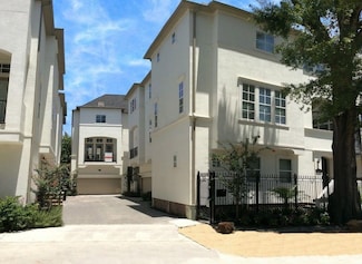 5654 Darling St, Houston, TX 77007