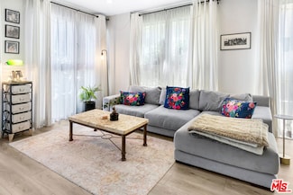 2345 S Bentley Ave Unit 101, Los Angeles, CA 90064
