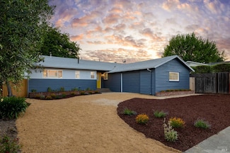 1007 Harold Ln, Healdsburg, CA 95448