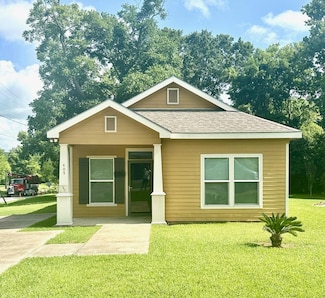 405 E Simmons St, Beaumont, TX 77703