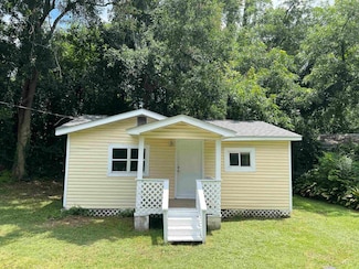 1625 Old Bainbridge Rd, Tallahassee, FL 32303