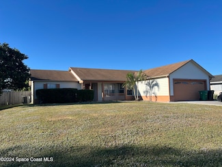 2474 SE Stonecrop St, Port Saint Lucie, FL 34984