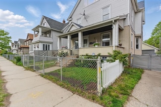 416 Orange St, Springfield, MA 01108