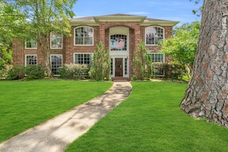 1022 Pinewood Ln, Seabrook, TX 77586