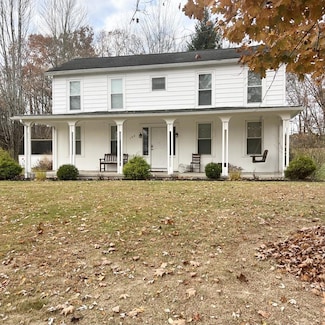 122 Village Dr, Lawrenceville, PA 16929