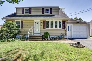 36 Piersoll Rd, Old Bridge, NJ 08857