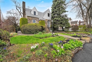 41 Saint Johns Ave, Yonkers, NY 10704