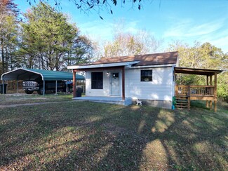 547 Butlers Creek Rd, Iron City, TN 38463