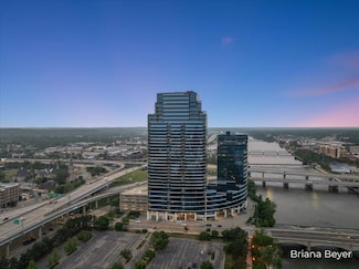 335 Bridge St NW Unit 3102, Grand Rapids, MI 49504