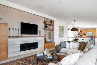 232 26th St, Hermosa Beach, CA 90254