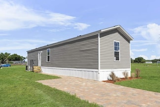 1900 S Lake Reedy Blvd Unit 30, Frostproof, FL 33843
