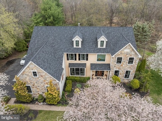 118 Davis Dr, North Wales, PA 19454