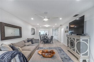 7402 Lake Breeze Dr Unit 308, Fort Myers, FL 33907