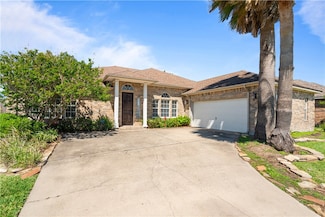 108 Black Diamond, Portland, TX 78374
