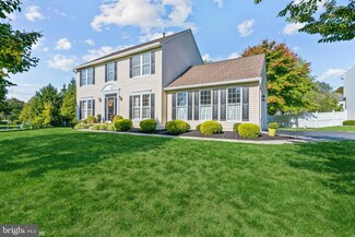 12 Avalon Rd, Pennington, NJ 08534