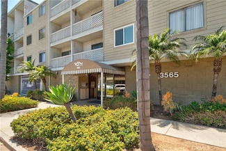 3565 Linden Ave Unit 220, Long Beach, CA 90807