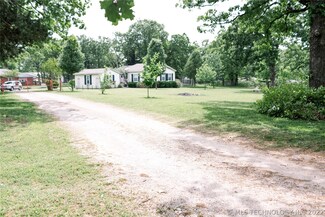 840 W 84th St, Tulsa, OK 74132