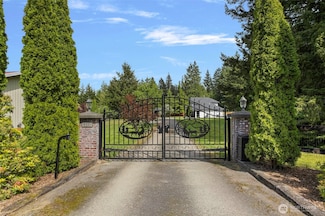 8235 Lusk Rd, Concrete, WA 98237