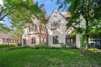 5415 Cherry St, Kansas City, MO 64110