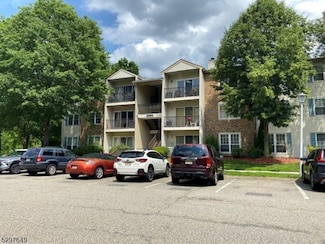 259 Robertson Way Unit B, Lincoln Park, NJ 07035