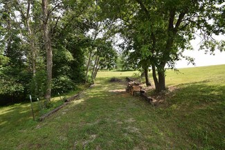 32036 Falcon Dr, Unionville, MO 63565