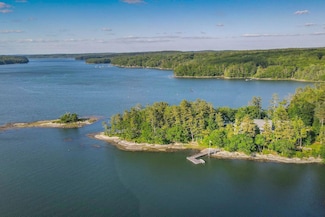 16 Glidden Ledge Rd, South Bristol, ME 04573