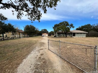5743 Lockhill Rd, San Antonio, TX 78240