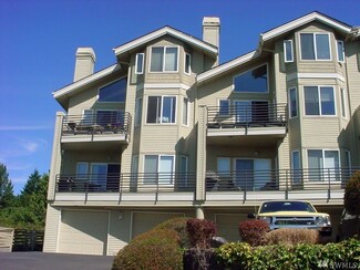 6100 NE 181st St Unit 5, Kenmore, WA 98028