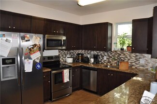 7008 NW 64th St, Tamarac, FL 33321