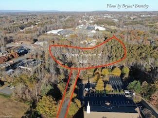 0 S Key St, Pilot Mountain, NC 27041