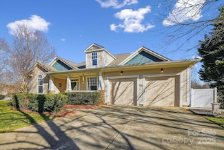502 Walden Park Dr, Fort Mill, SC 29715