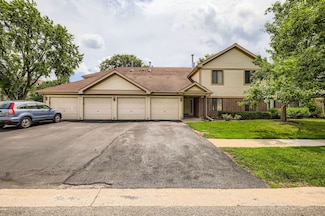905 E Kings Row Unit 1, Palatine, IL 60074