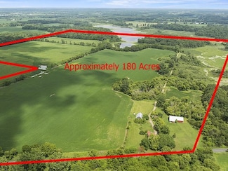 7050 N van Guilder Rd, Fremont, IN 46737