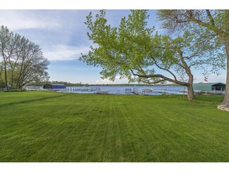 4360 W Arm Rd, Spring Park, MN 55384