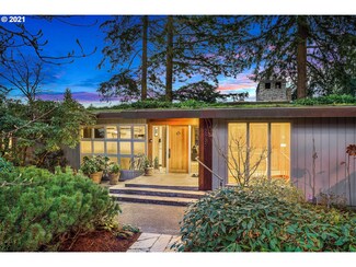 2855 SW Rutland Terrace, Portland, OR 97205