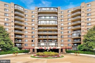 8370 Greensboro Dr Unit 508, McLean, VA 22102