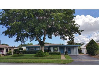 700 NE 8th Ct, Pompano Beach, FL 33060