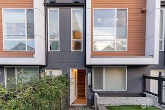 9030 18th Ave SW Unit B, Seattle, WA 98106