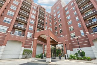 1700 Riverwoods Dr Unit 620, Melrose Park, IL 60160