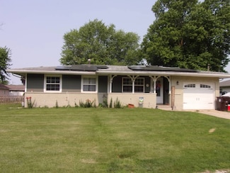 343 Westmore Dr, White Hall, IL 62092
